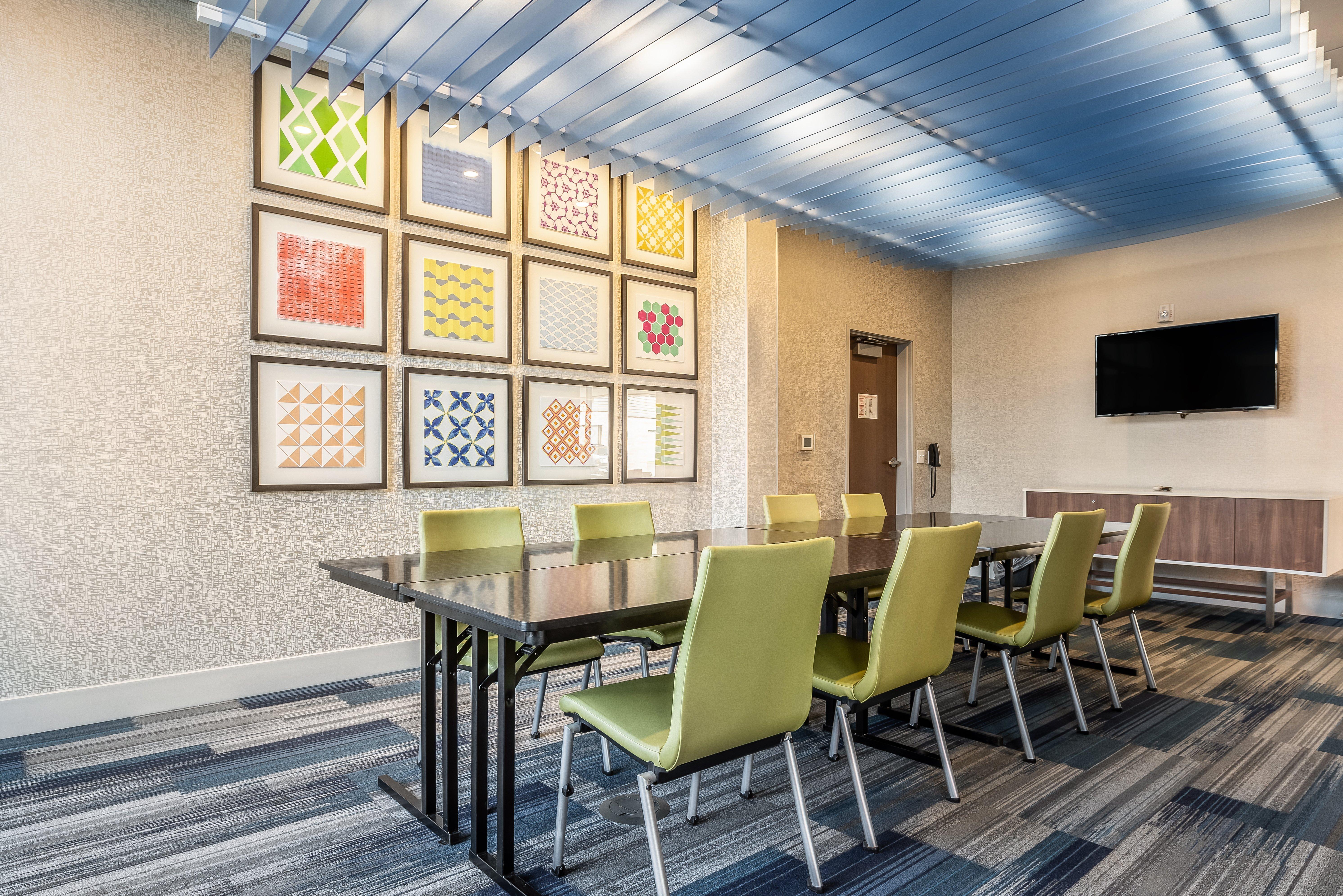 Holiday Inn Express & Suites Platteville By Ihg Bagian luar foto