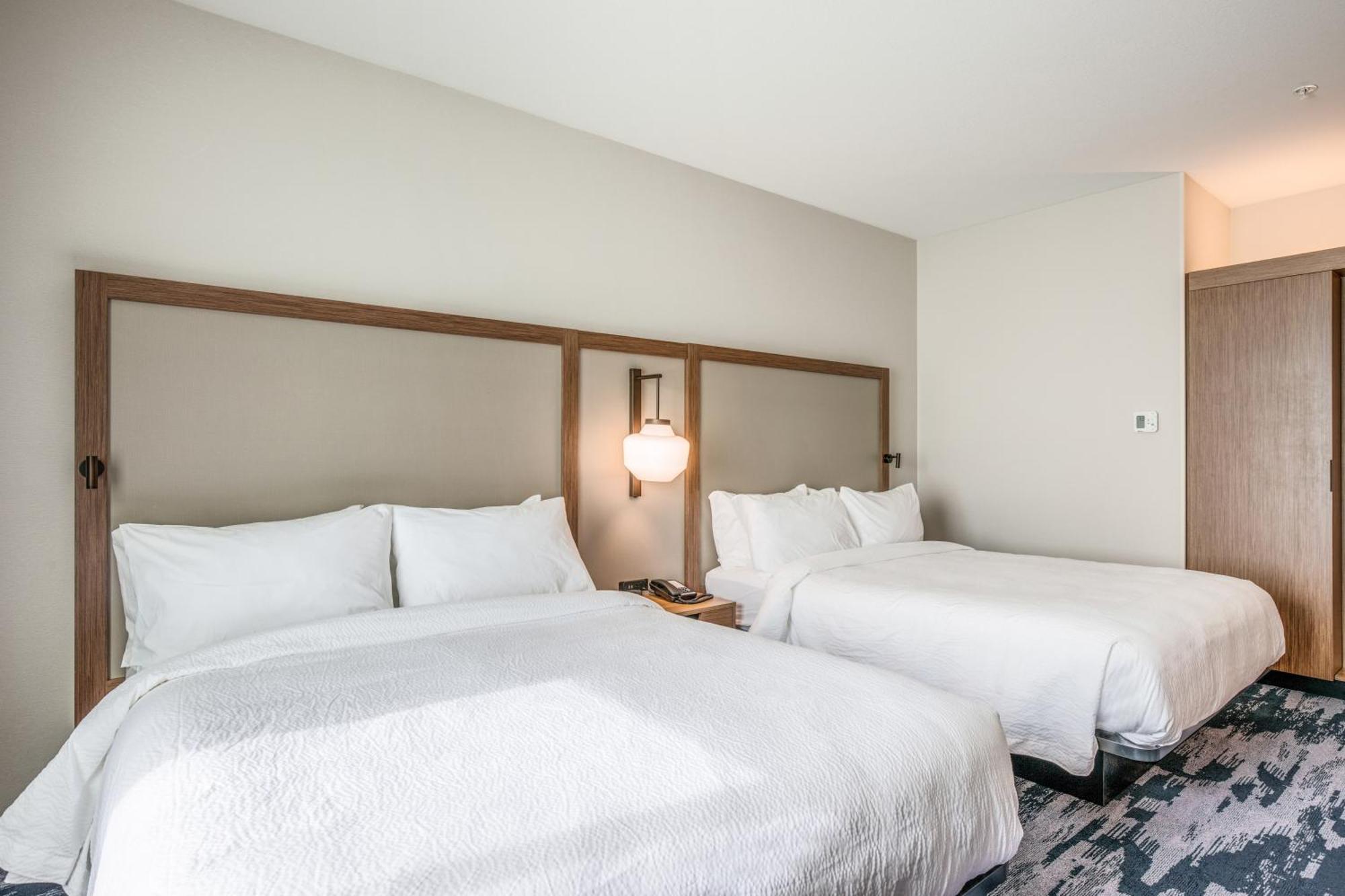 Holiday Inn Express & Suites Platteville By Ihg Bagian luar foto