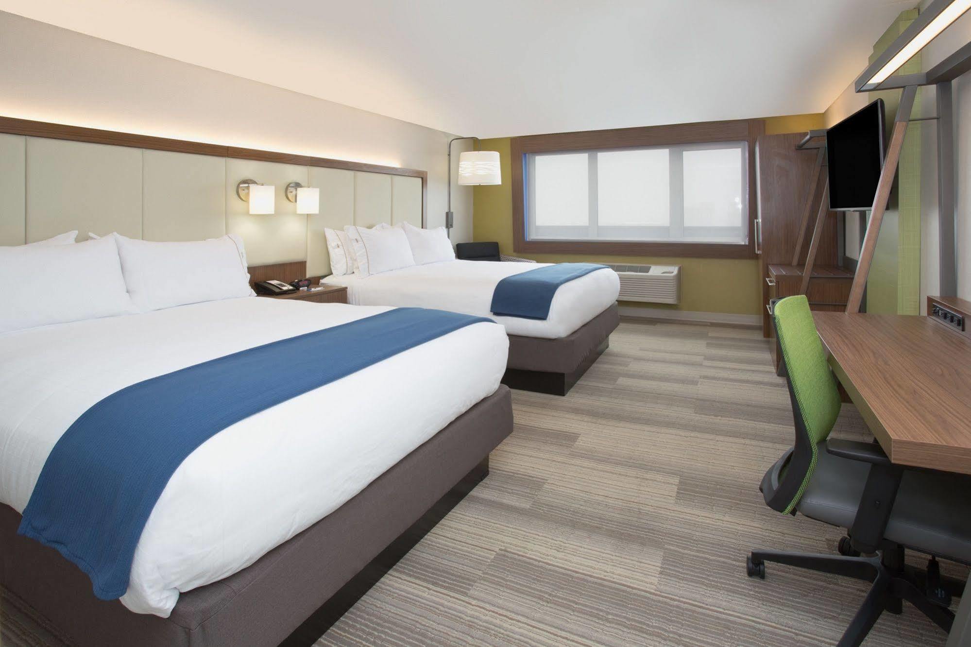 Holiday Inn Express & Suites Platteville By Ihg Bagian luar foto